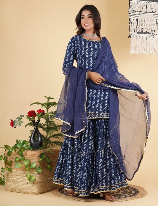 Kurta-gharara-dupatta set